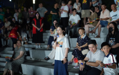提出了如集当选址、固定摆摊时间同一办理、供